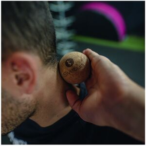 Cvičebné zariadenie Korková masážna lopta 6.5 cm - Sveltus OSFA