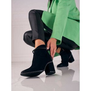 Dizajnové čierne členkové topánky dámske na širokom podpätku 37