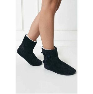 Dámske papuče Cassie Slippers - Aruelle 39-41 černo - bílá