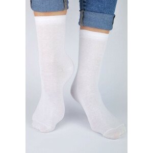 Hladké detské bavlnené ponožky SB005 bílá 31-34