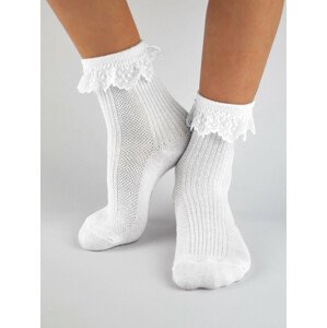 Dievčenské ponožky Noviti SB020 Volánik 15-22 bílá 15-18