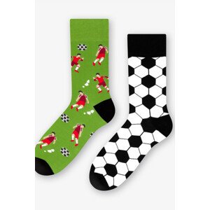 Pánske asymetrické ponožky 079 GREEN/FOOTBALL 43-46