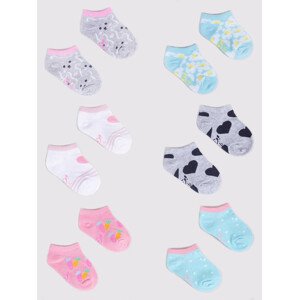 Yoclub Dievčenské členkové bavlnené ponožky Vzory Farby 6-Pack SKS-0008G-AA00-003 Multicolour 23-26