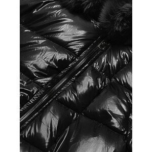 Čierna prešívaná dámska zimná bunda obšitá kožušinou (1209) černá L (40)