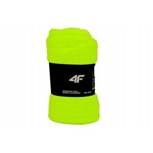 Športový rýchloschnúci uterák 4FSS23ATOWU014-71N zelený - 4F univerzální