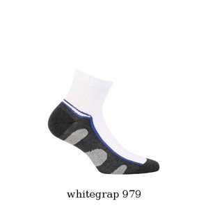 Pánské kotníkové ponožky W model 5791225 Ag+ pistachio 3941 - Wola