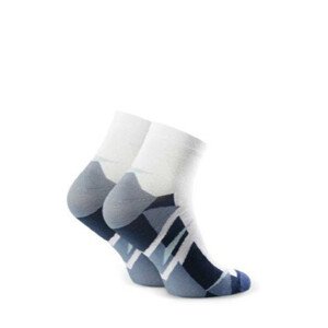 Pánské vzorované ponožky model 15020926 Bílá 3840 - Steven