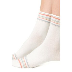 Dámské vzorované ponožky model 15021211 ecru 3537 - Steven