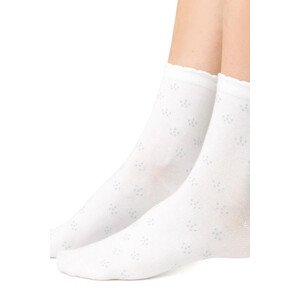 Dámské vzorované ponožky model 15021211 - Steven Barva: bílá, Velikost: 38-40