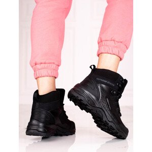 Krásné černé dámské  trekingové boty bez podpatku  41