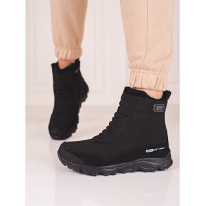 Klasické černé  trekingové boty dámské bez podpatku  36