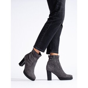 Originální šedo-stříbrné  kotníčkové boty dámské na širokém podpatku  35