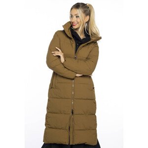 Dlouhá hnědá vypasovaná dámská zimní bunda model 19382355 - Ann Gissy Barva: Hnědá, Velikost: S (36)