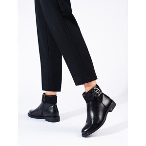 Trendy dámske čierne členkové topánky s plochým podpätkom 38
