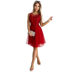 CATERINA - Veľmi ženské červené šaty s reliéfnou výšivkou a jemným tylom 522-3 UNI