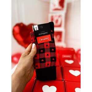 Pánske valentínske ponožky Milena Avangard 0125 černo-červená zaneprázdněná 43-46