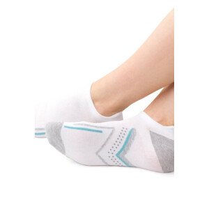 Dámské sportovní ponožky model 8380853 - Steven bílá 35-37