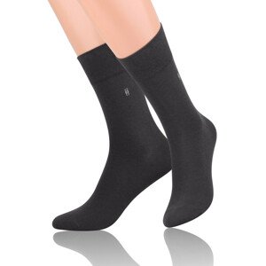 Hladké pánske ponožky s jemným vzorom 056 grafit 45-47
