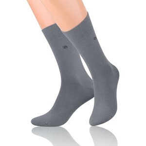 Hladké pánske ponožky s jemným vzorom 056 šedá 39-41